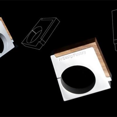 Fill Your Ring, anello in alluminio e legno d'ulivo